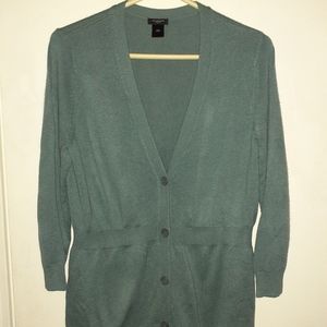 Ann Taylor soft green cardigan
